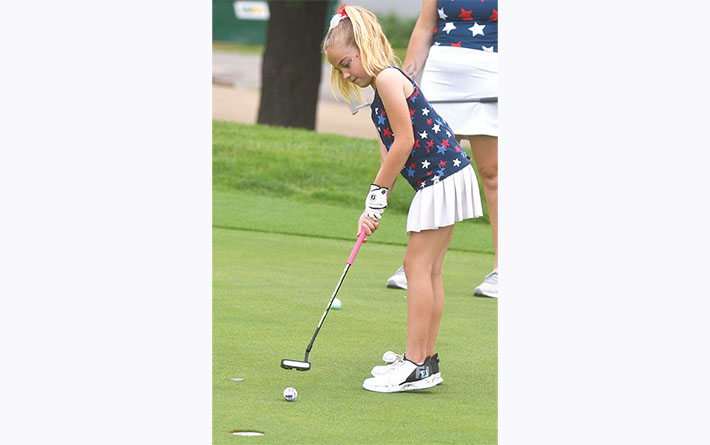 More than 100 participants in Bailey's Bash at Bent Oak
