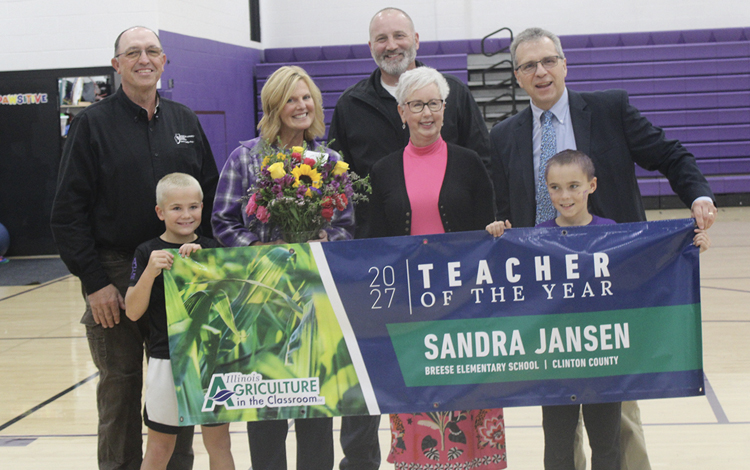 District 12 teacher named 2027 Illinois Ag in the Classroom Teacher of the Year