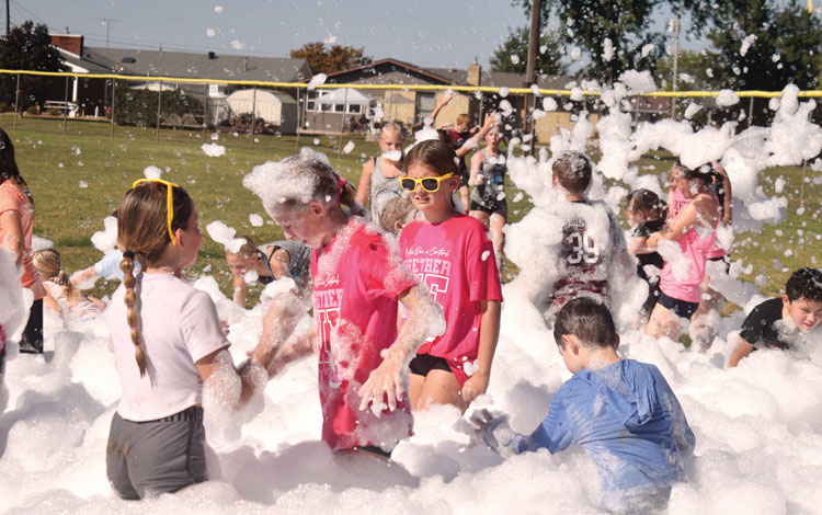 Breese Fall Fest at Northside Park draws a big crowd
